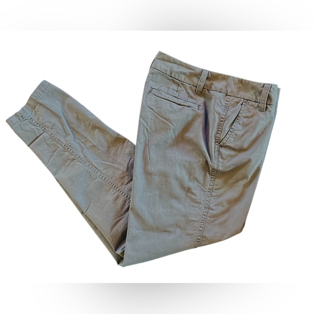 Caslon Classic Ankle Tapered Stretch Twill Chinos.